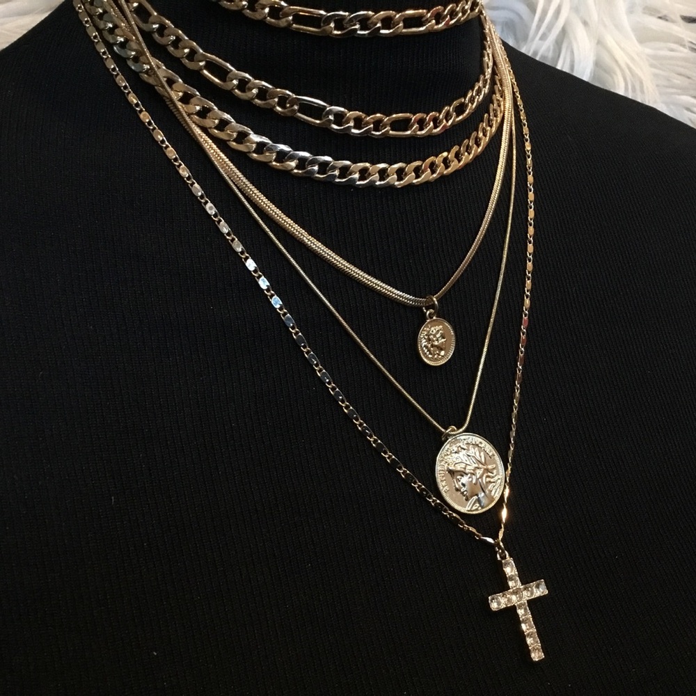 ✅ 2/$10 ✅ Gold Layered 6-Strand Necklace Set - Picture 2 of 7